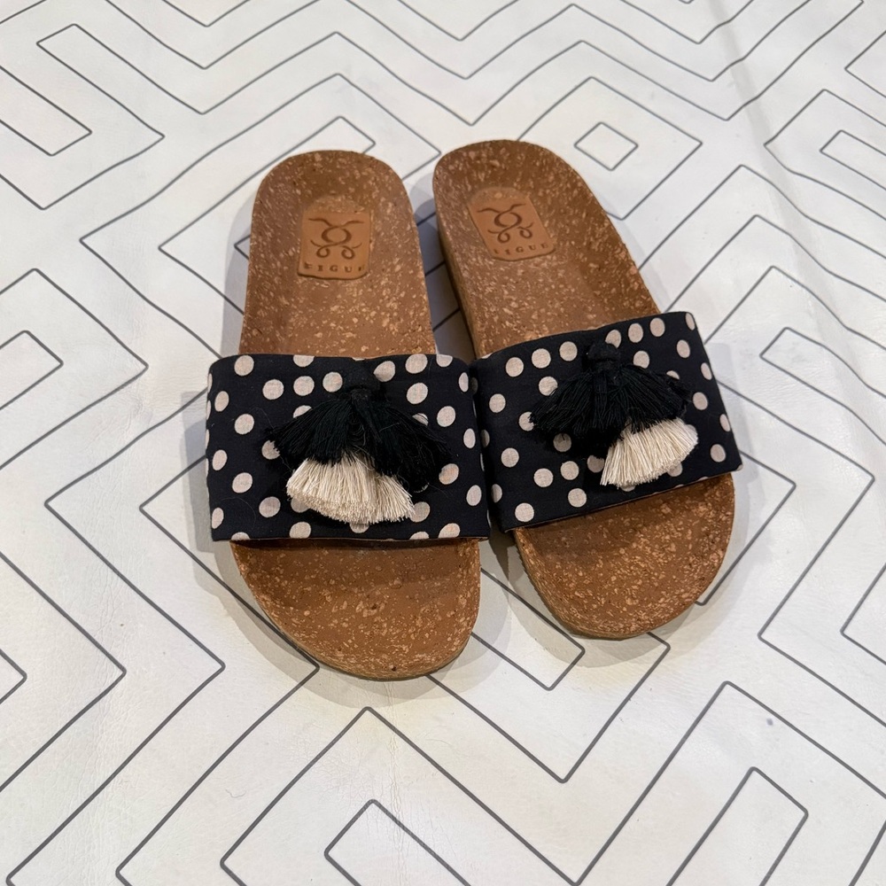 Figue Spotted Tassel Cork Sandals